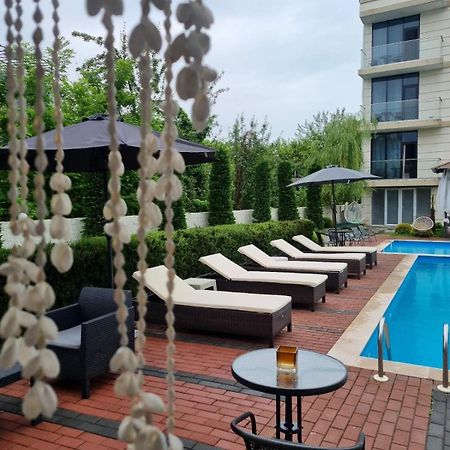 Hotel New House Kobuleti Zewnętrze zdjęcie