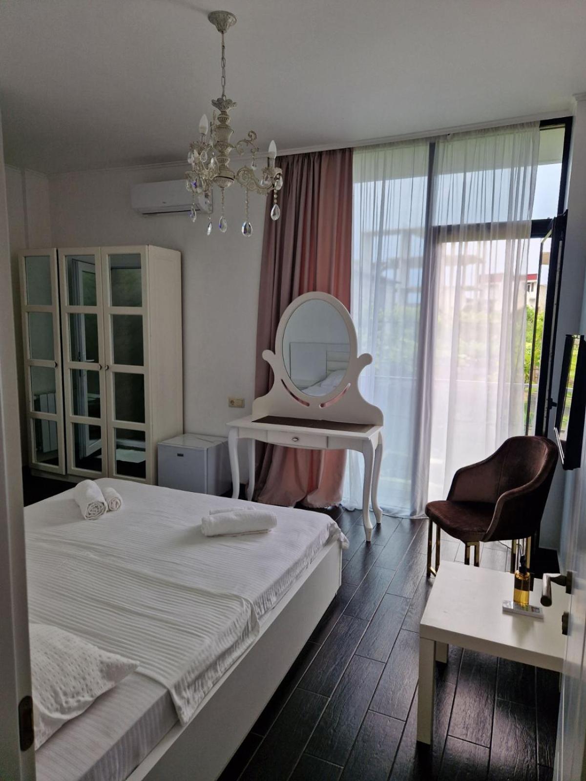 Hotel New House Kobuleti Zewnętrze zdjęcie