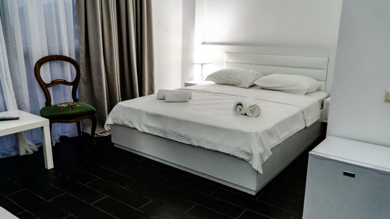 Hotel New House Kobuleti Zewnętrze zdjęcie